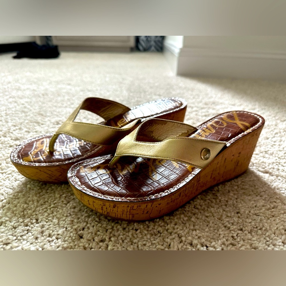 Sam Edelman Light Gold Romy Sandals Wedges Size 8